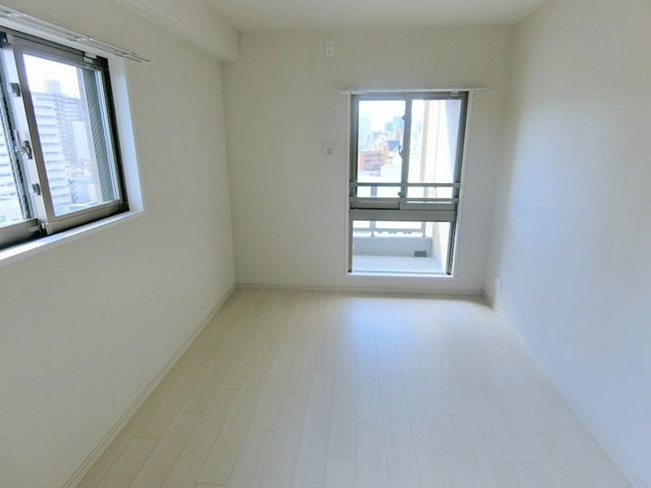 プレサンスロジェ天満橋リバーテラスの内装