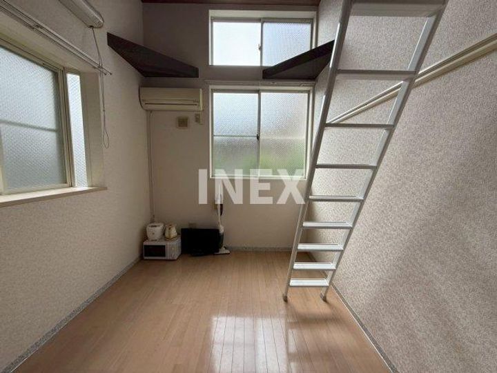 神奈川県横浜市金沢区六浦南5(アパート)の賃貸物件の居間