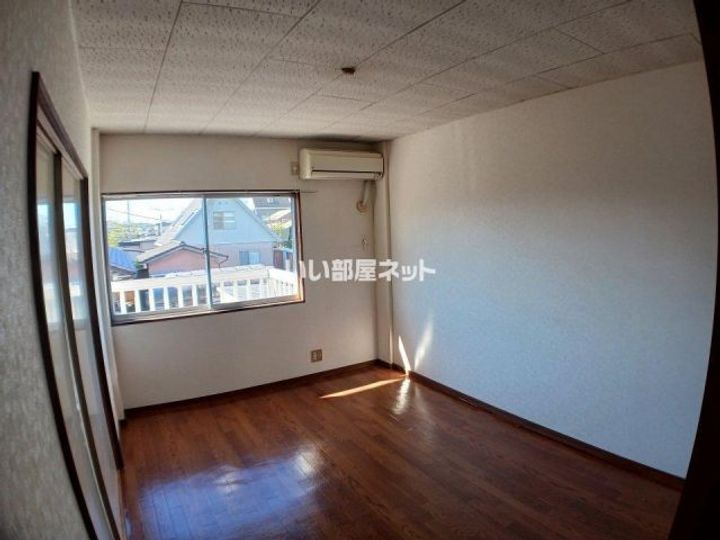 シティーハイツEiの居間