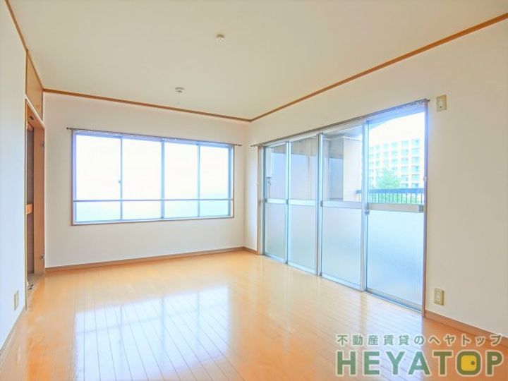 愛知県名古屋市南区寺崎町(アパート)の賃貸物件の居間