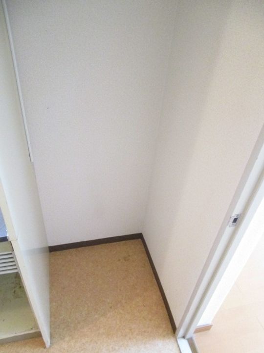 リエス新寺の内装