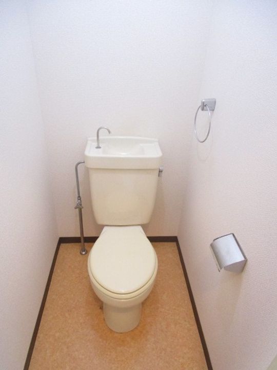 リエス新寺の内装