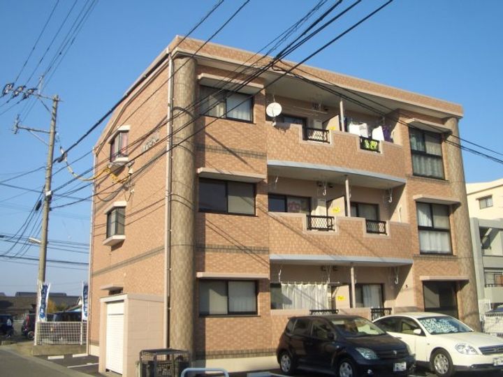 ハイネスIIIの外観