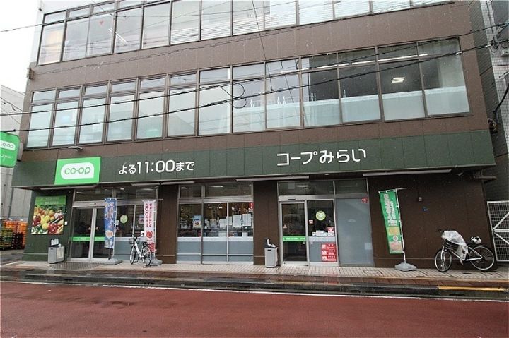 Ma Cachetteの周辺