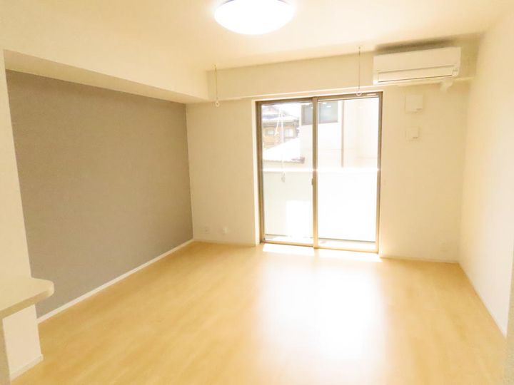 長崎県長崎市油木町(アパート)の賃貸物件の居間