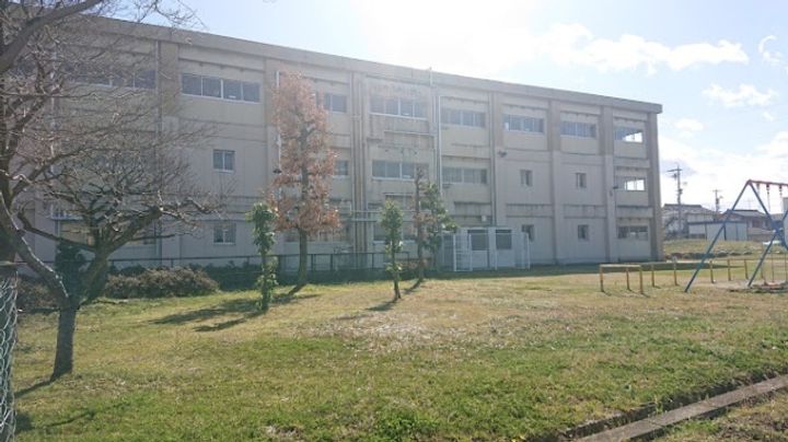 リヴィエの周辺