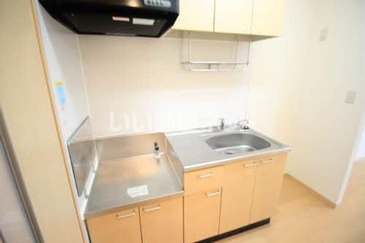 ホワイトナイトのキッチン