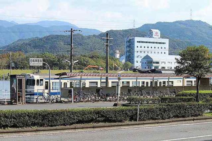 サンライズ Bの周辺