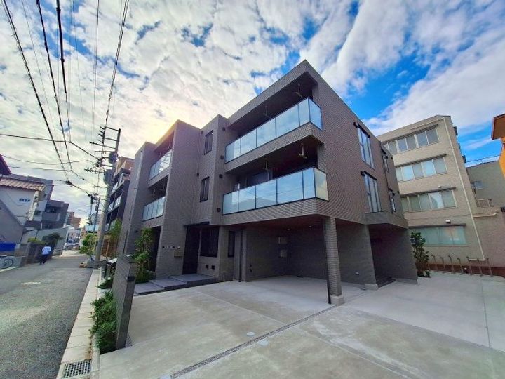 東京都練馬区貫井2(マンション)の賃貸物件の外観