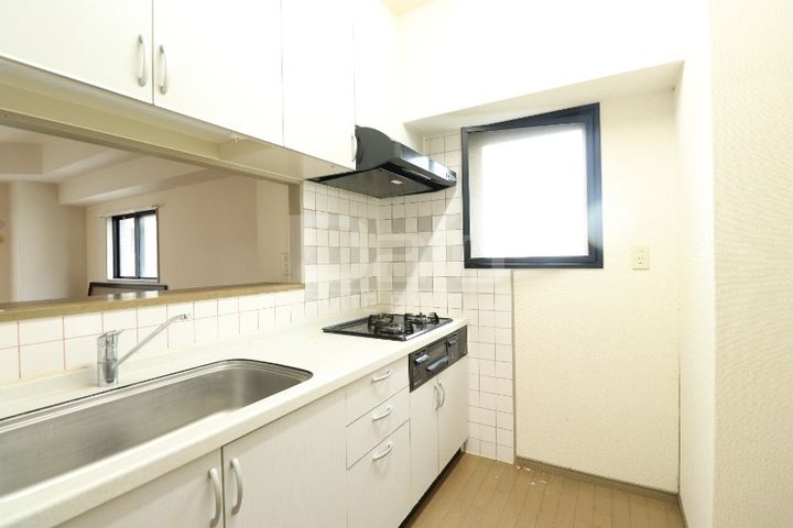 サン・グローリー姪浜のキッチン