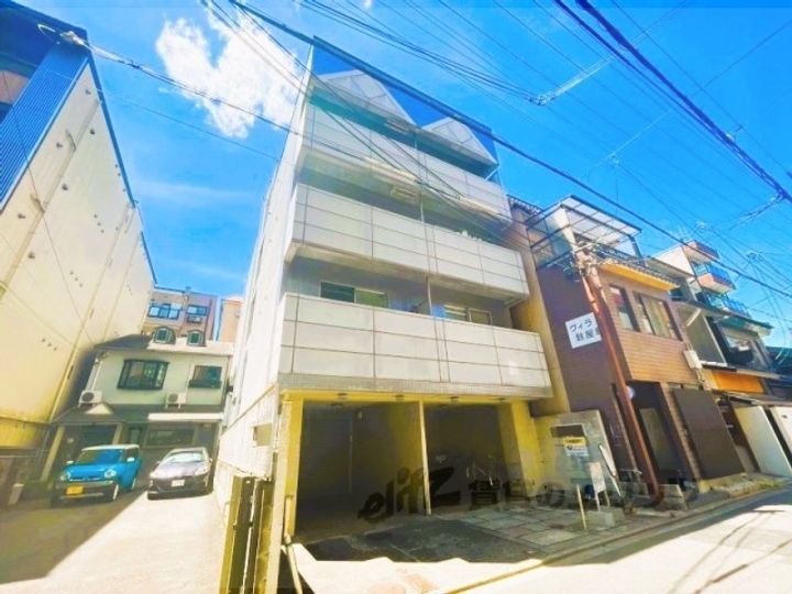 ドエル1号館S・Yの外観