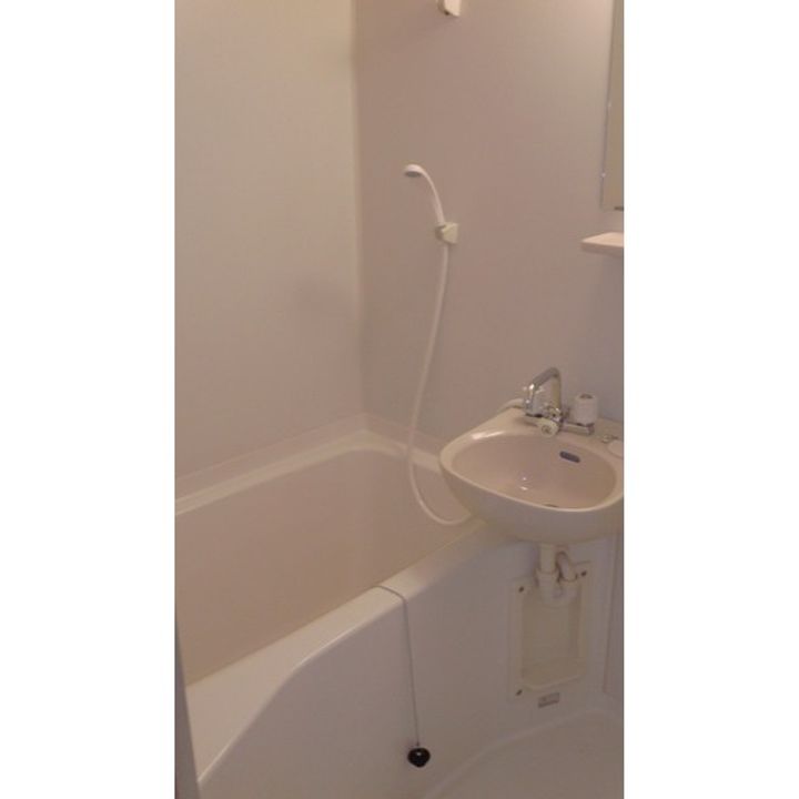 OCTETアオヤマの風呂