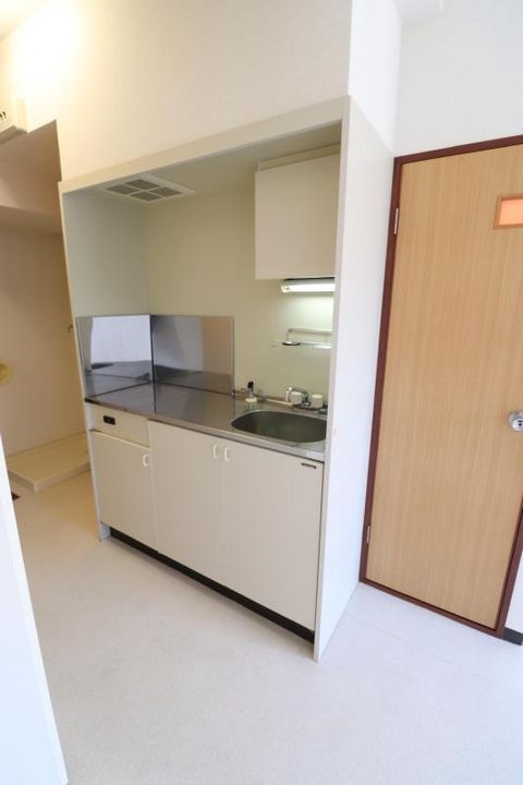 ハムレットコミューンFのキッチン