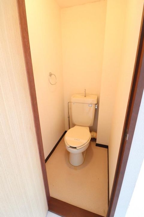 ハムレットコミューンFの内装