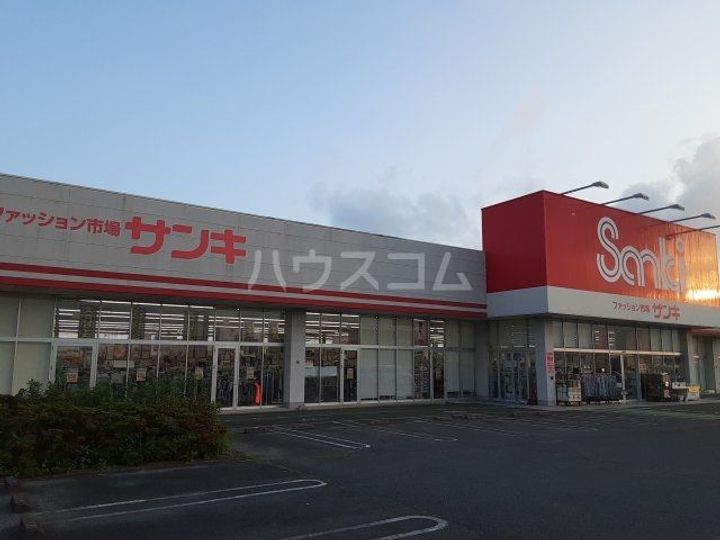 グランピュアの周辺