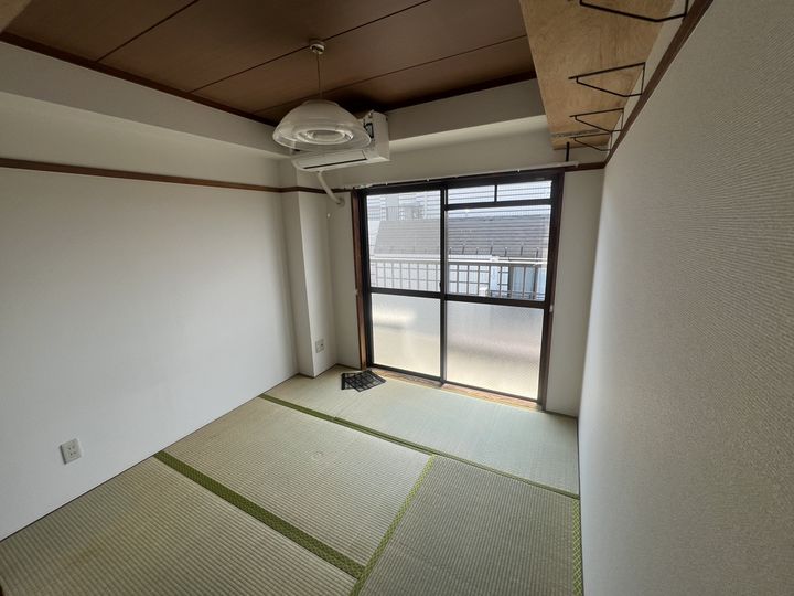 福永マンションの内装