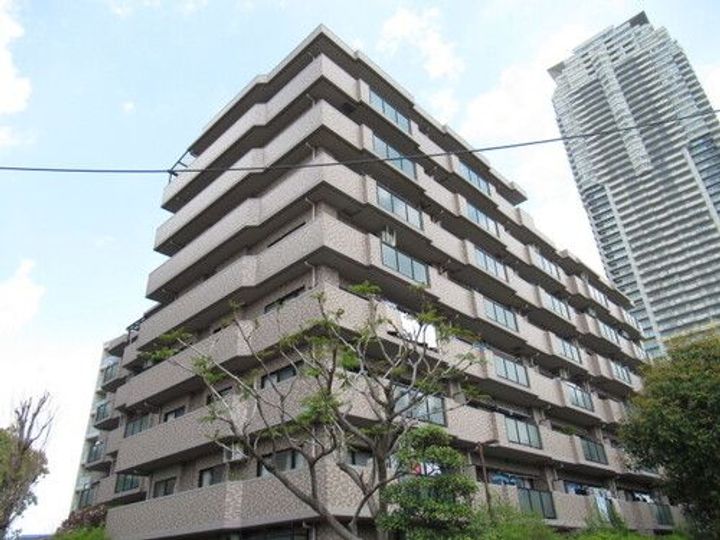川口元郷サニーコートの外観