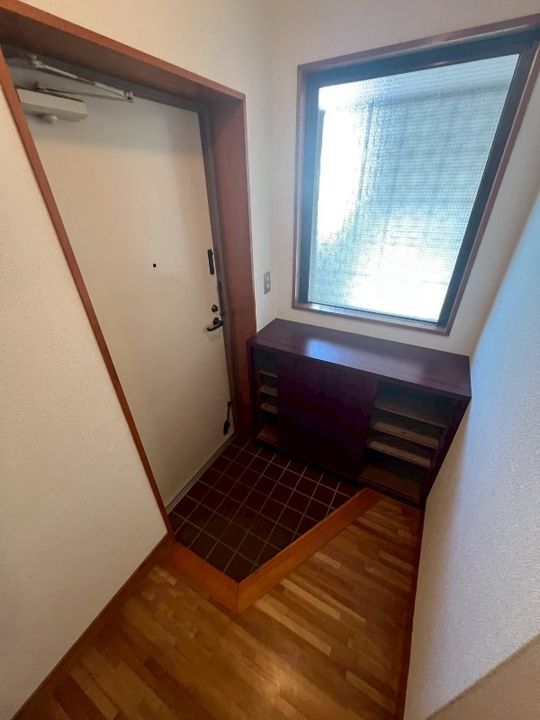 静岡県浜松市中央区蜆塚3(マンション)の賃貸物件の玄関