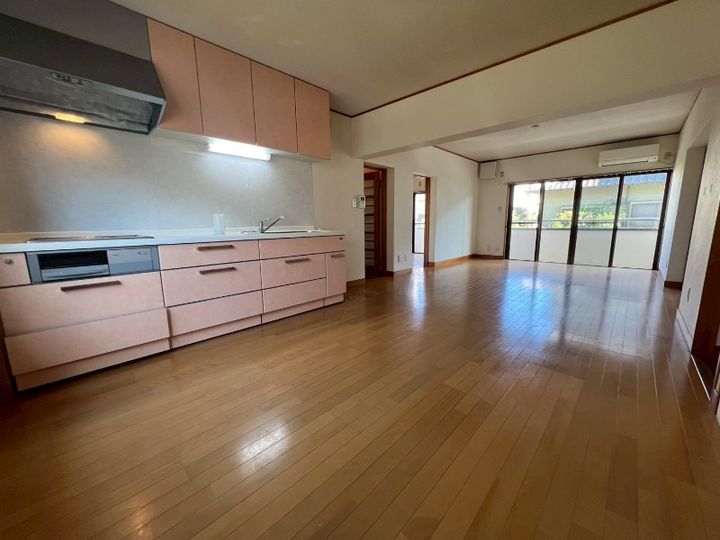 静岡県浜松市中央区蜆塚3(マンション)の賃貸物件の居間