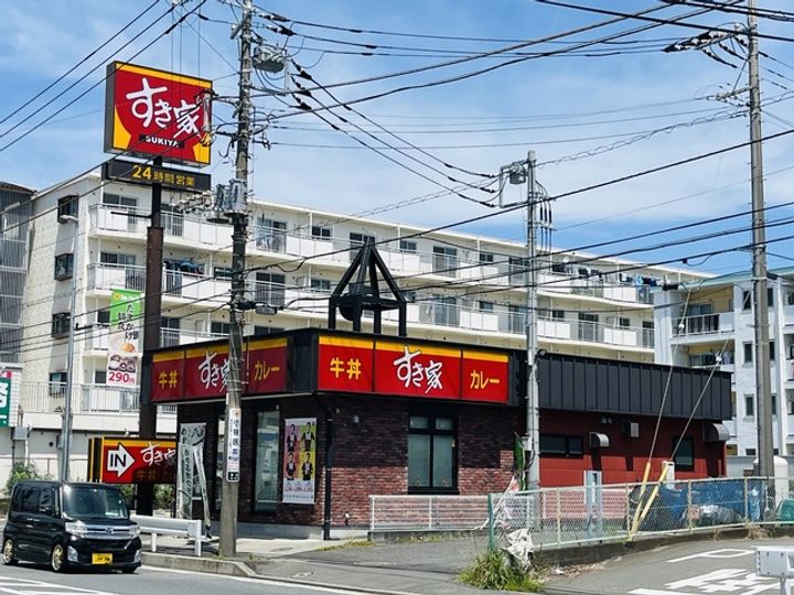 セピアンドエルの周辺