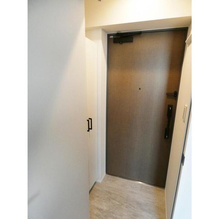 東京都練馬区栄町(マンション)の賃貸物件の玄関