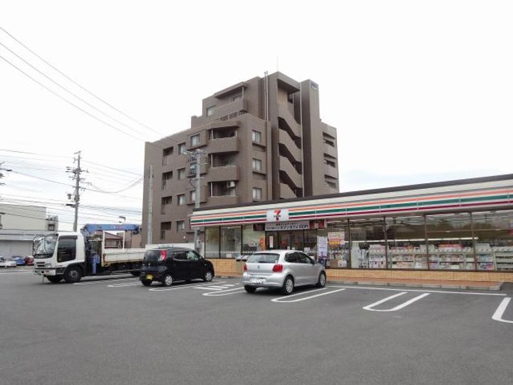 シャトレ旭の周辺