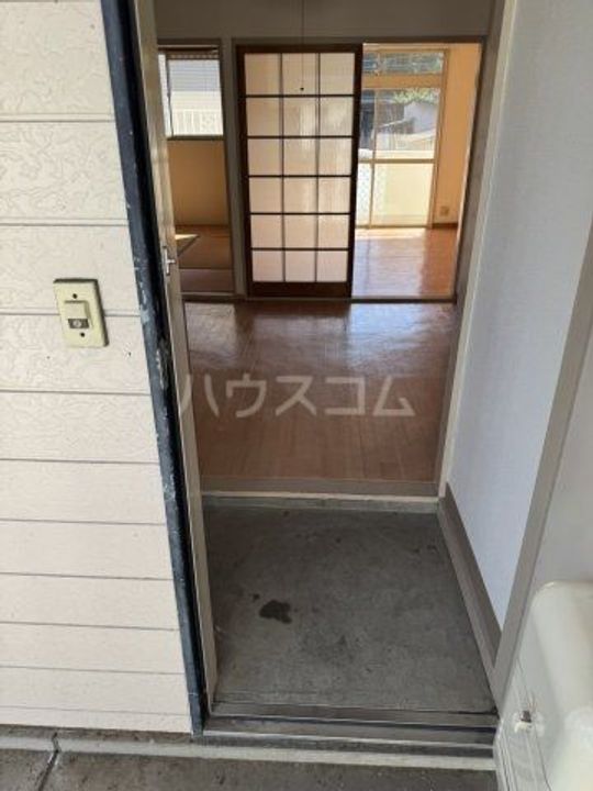 エルディム薫の玄関