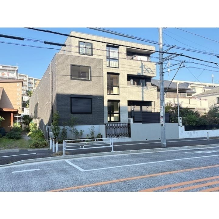 With Plus 青葉台の外観