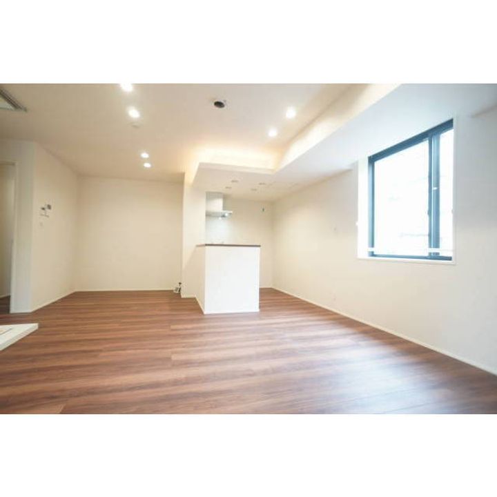 With Plus 青葉台の居間