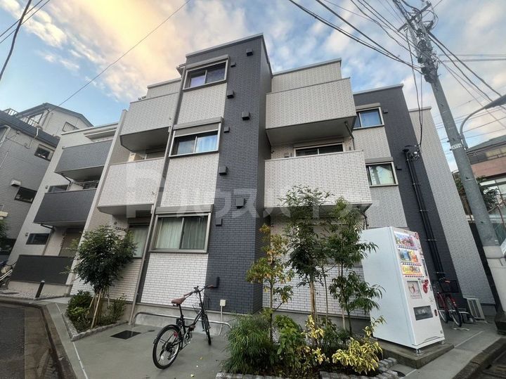 Blanc Cube 赤羽の外観