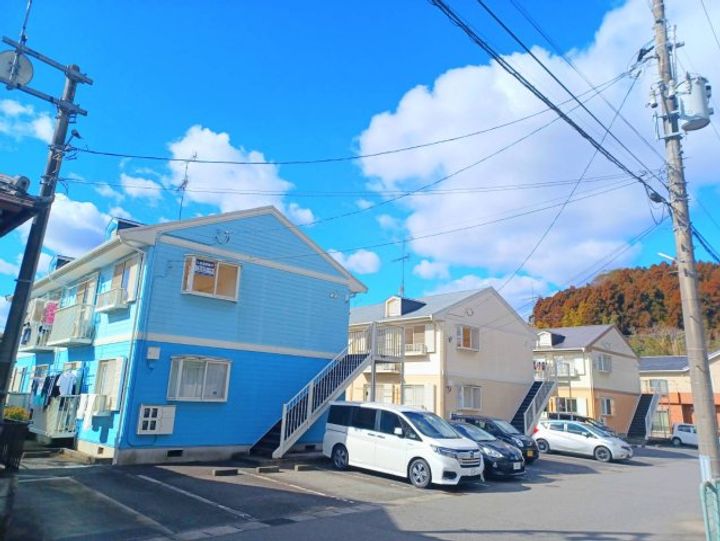 グリーンズホリデイBの外観