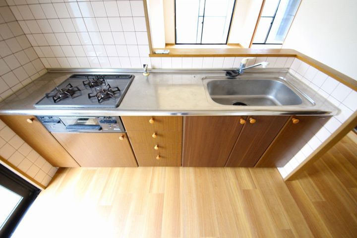 クレセール守恒のキッチン