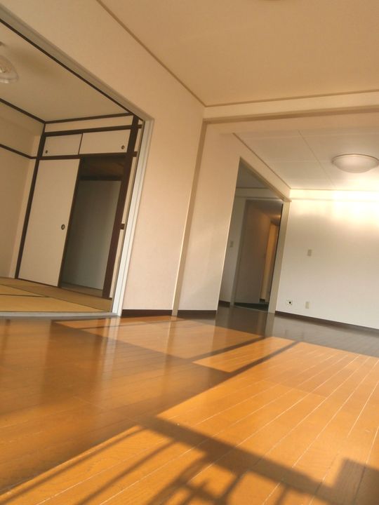 わかば台マンションの居間