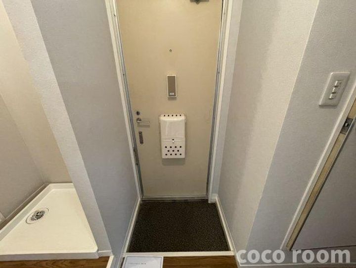 静岡県藤枝市時ケ谷(マンション)の賃貸物件の玄関