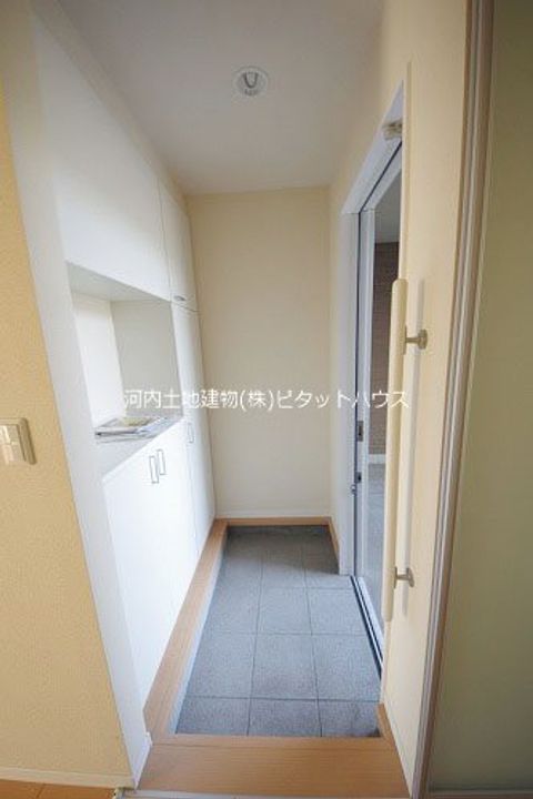 クローバーハイツの玄関