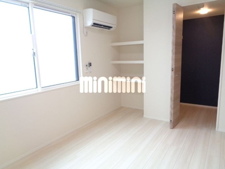 ディーシャンブル大黒田IIの内装