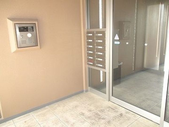 三重県名張市希央台2番町(マンション)の賃貸物件の地図