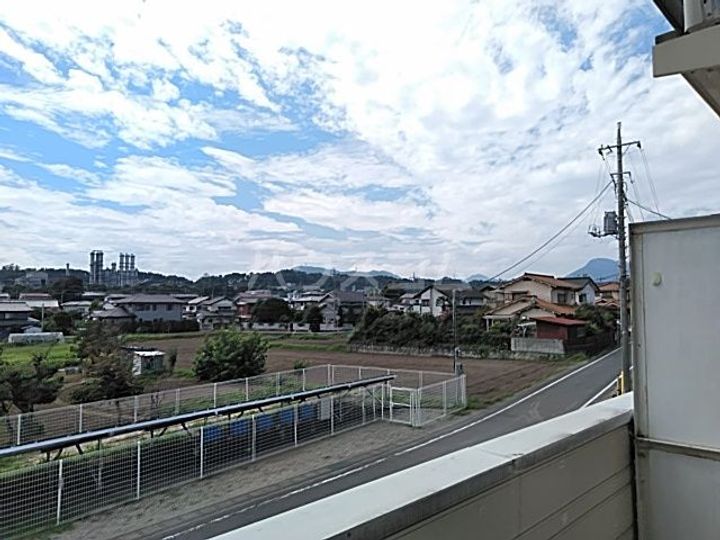 アーバニーハイム磯部の地図