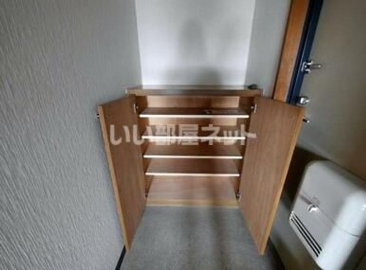 ウェルネス多賀の玄関