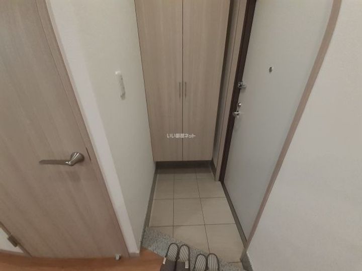 ヴェルフェリーク金池IIの玄関