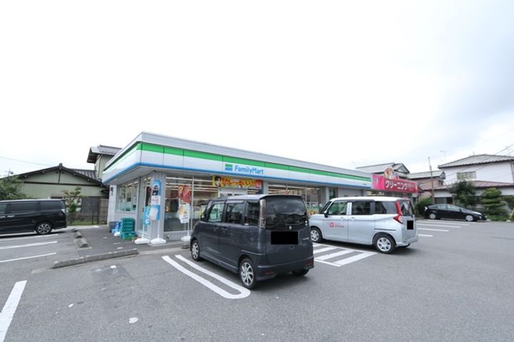 フォレスト・ガーデンB館の周辺