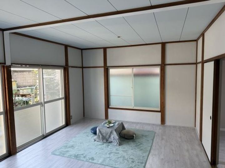 神奈川県秦野市若松町(アパート)の賃貸物件の居間