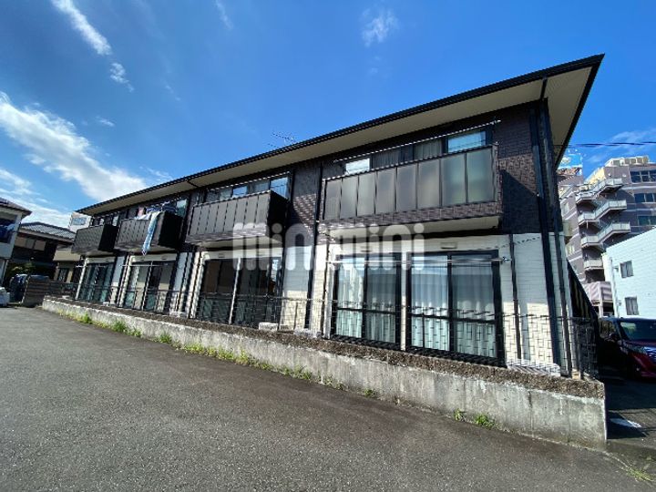 ドミール西平Cの外観