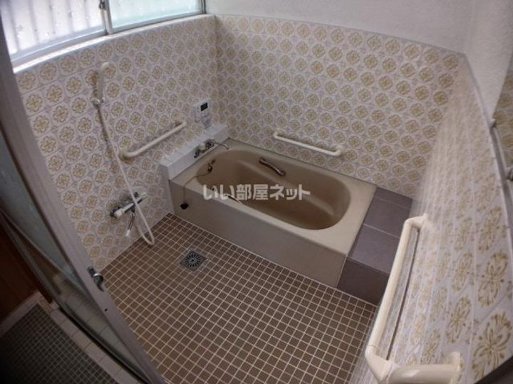 三重県名張市桔梗が丘5番町(一戸建)の賃貸物件の風呂