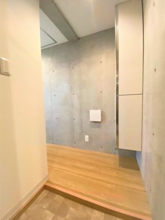 「防音マンション」ハーモニーグラシア大山の玄関