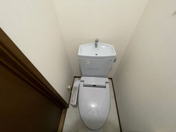 DIビルの内装
