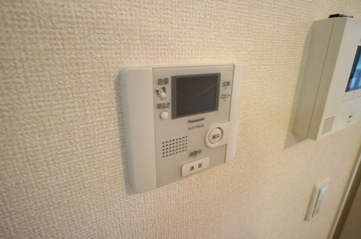 兵庫県尼崎市西難波町5(アパート)の賃貸物件の玄関