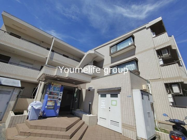 神奈川県伊勢原市伊勢原4(マンション)の賃貸物件の外観