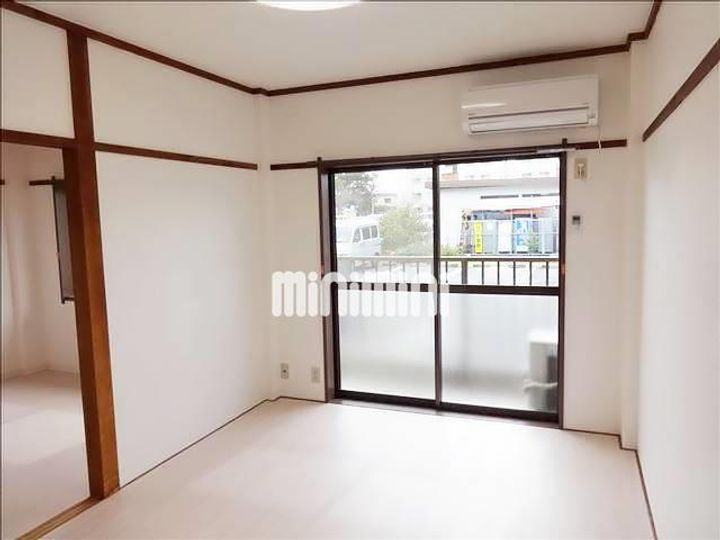 コージーフラットの内装