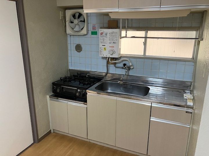 ガーベラマンション汐入のキッチン